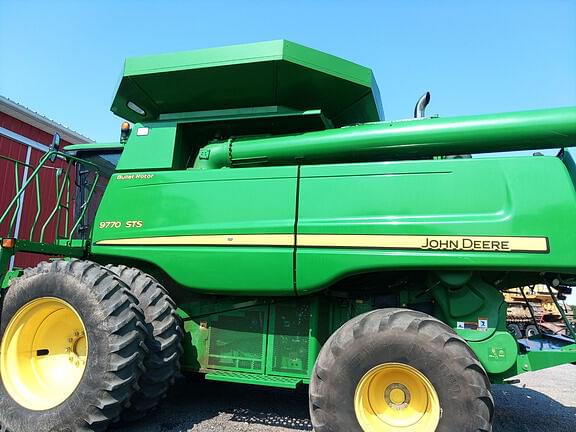 Image of John Deere 9770 STS Primary image