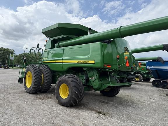 Image of John Deere 9770 STS equipment image 3