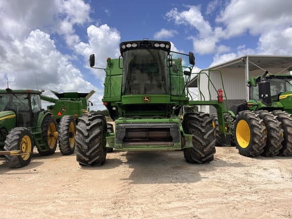 Image of John Deere 9770 STS equipment image 1