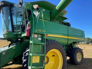 Main image John Deere 9770 STS