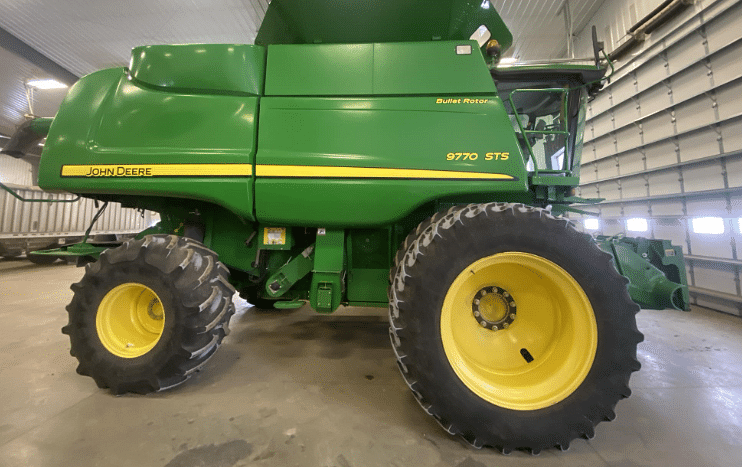 Main image John Deere 9770 STS 7