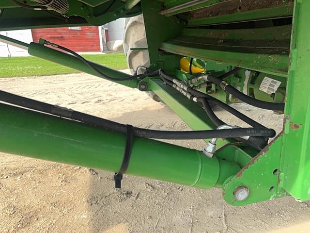 Image of John Deere 9770 STS equipment image 4