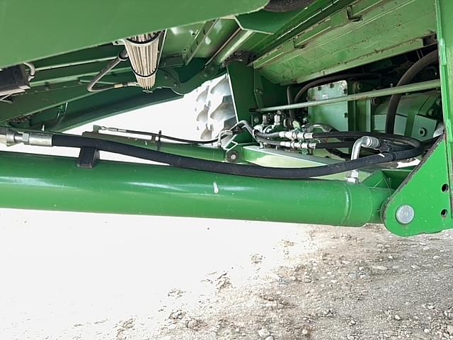 Image of John Deere 9770 STS equipment image 1