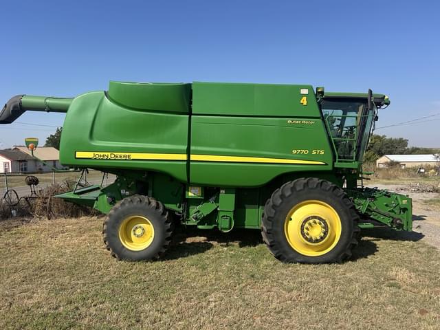 Image of John Deere 9770 STS equipment image 1