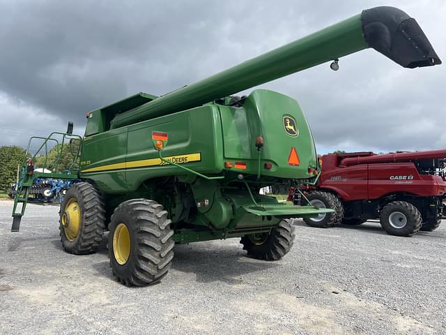 Image of John Deere 9770 STS equipment image 4