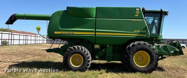Image of John Deere 9770 STS equipment image 3