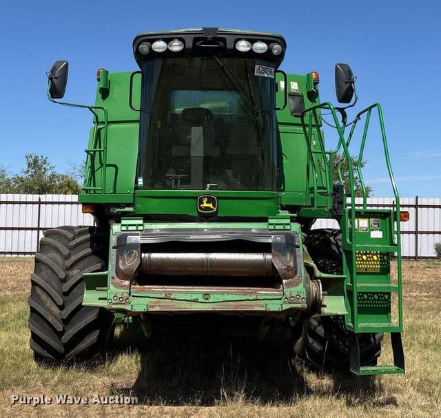 Image of John Deere 9770 STS equipment image 1
