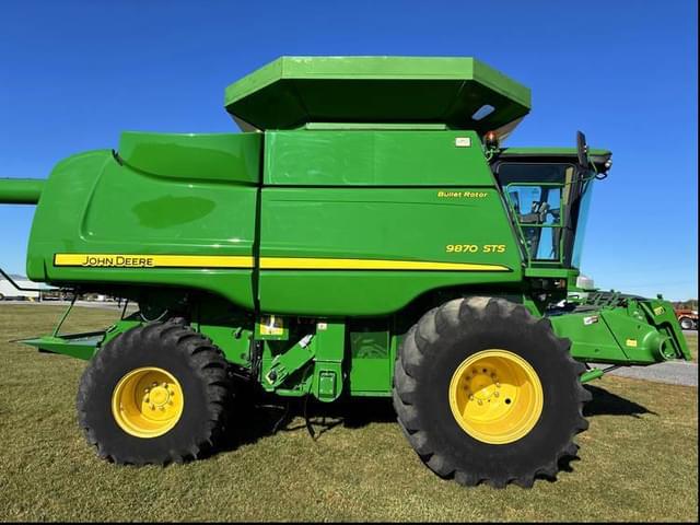 Image of John Deere 9870 STS equipment image 1