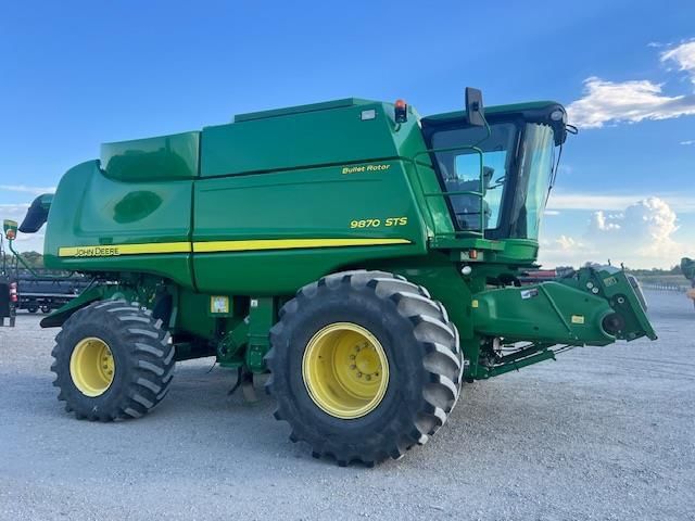 2010 John Deere 9870 STS Equipment Image0