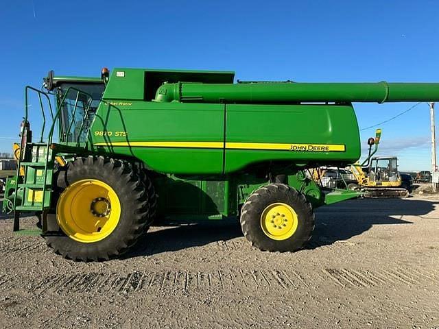 Image of John Deere 9870 STS equipment image 2