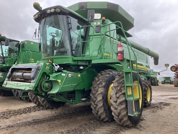 Image of John Deere 9870 STS equipment image 1