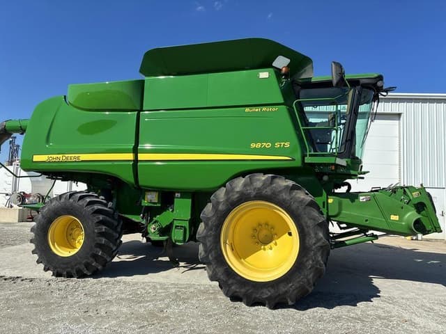 Image of John Deere 9870 STS equipment image 1