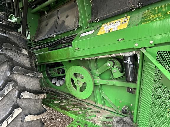Image of John Deere 9870 STS equipment image 1
