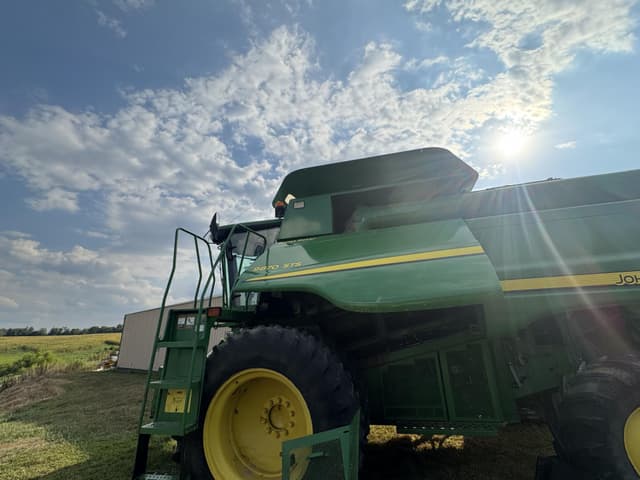 Image of John Deere 9870 STS equipment image 1