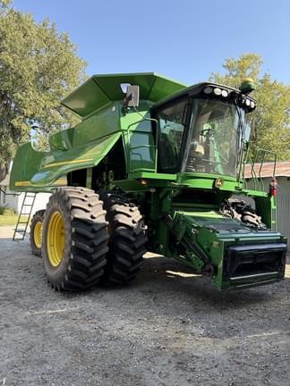 Image of John Deere 9870 STS equipment image 1