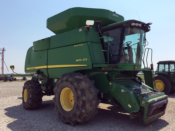 Image of John Deere 9870 STS equipment image 2