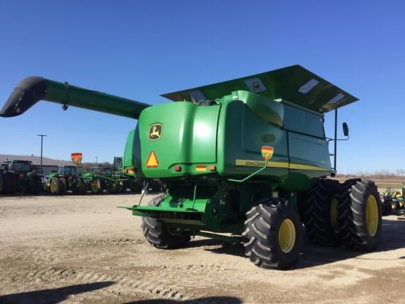 Image of John Deere 9870 STS equipment image 4