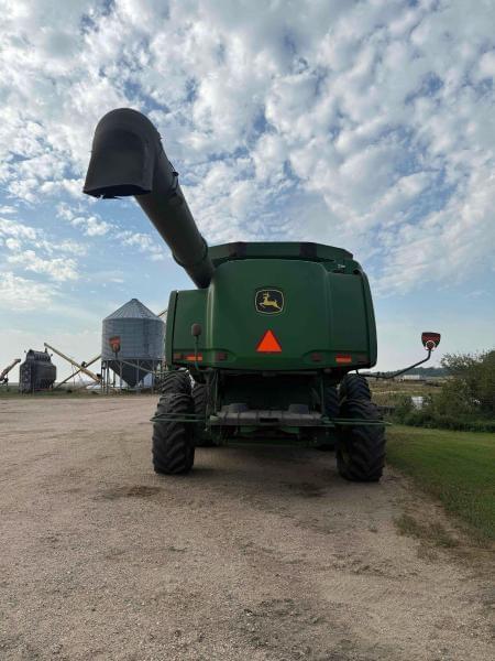 Image of John Deere 9870 STS equipment image 4