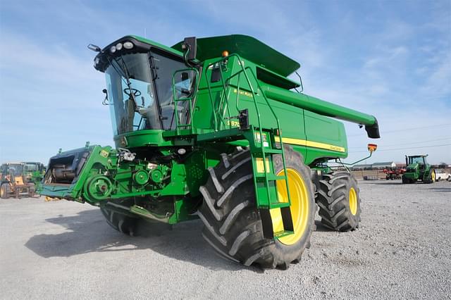 Image of John Deere 9870 STS equipment image 2