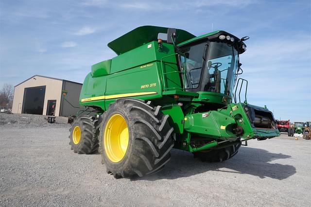 Image of John Deere 9870 STS equipment image 3