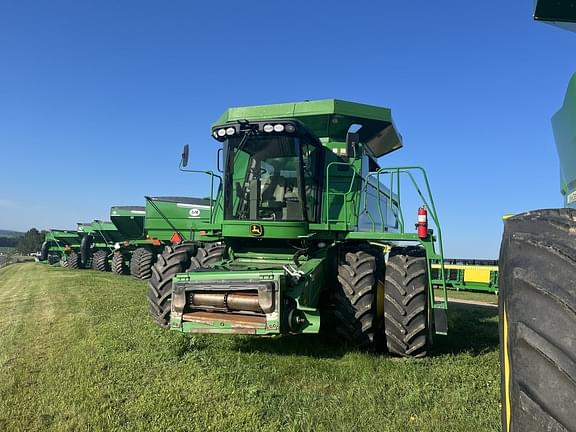 Image of John Deere 9870 STS equipment image 3