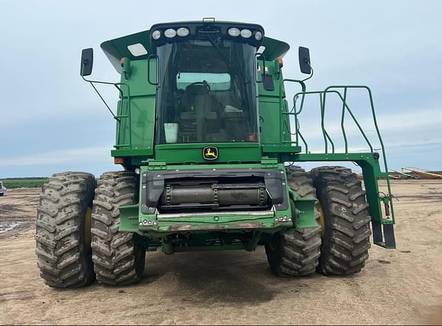 Image of John Deere 9870 STS equipment image 2