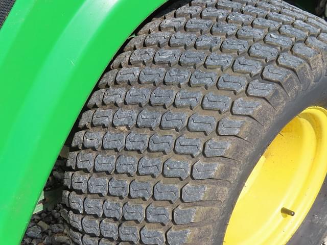 Image of John Deere 997 equipment image 3