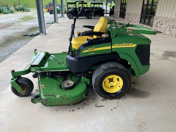 2010 John Deere 997 Equipment Image0