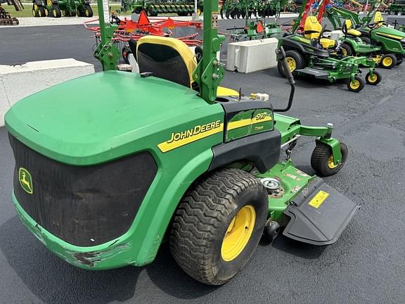 Image of John Deere 997 equipment image 2