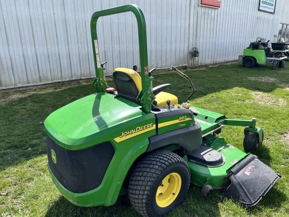 Image of John Deere 997 equipment image 2