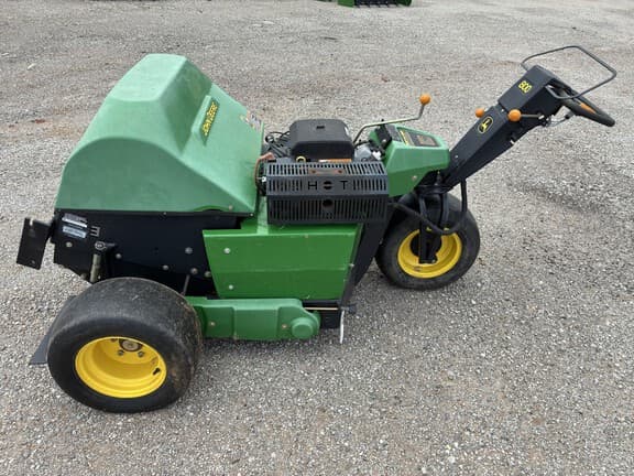 Image of John Deere Aercore 800 equipment image 1