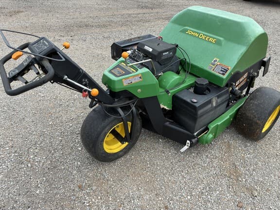 Image of John Deere Aercore 800 equipment image 4