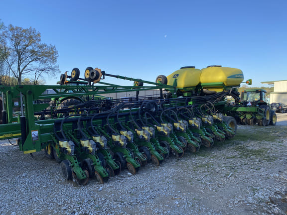 Main image John Deere DB60