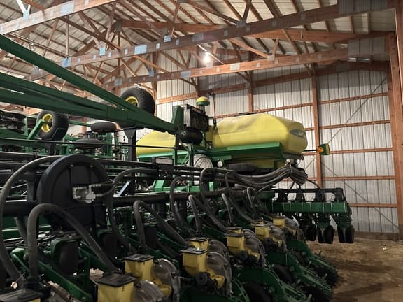 Image of John Deere DB60 equipment image 4