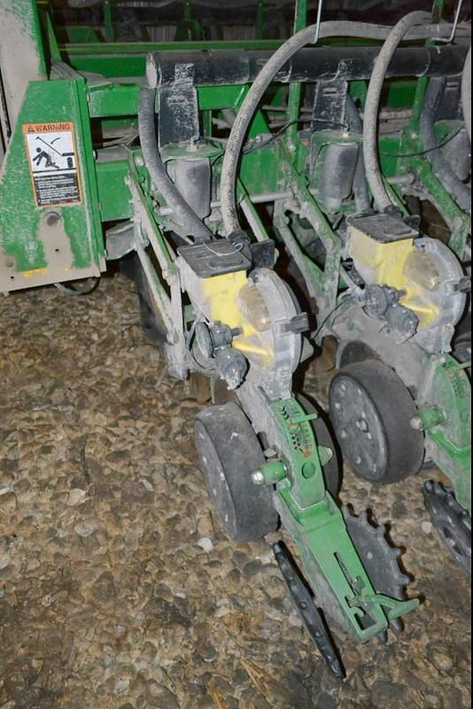 Image of John Deere DB60 equipment image 1