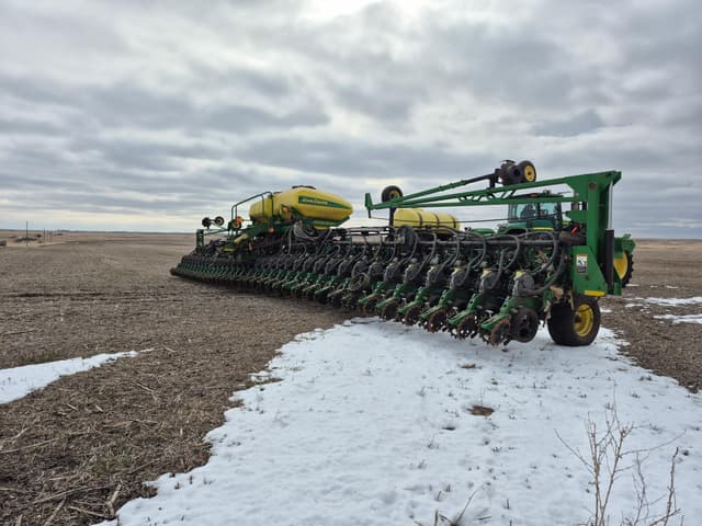 Image of John Deere DB60 equipment image 1