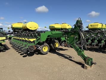 Main image John Deere DB60