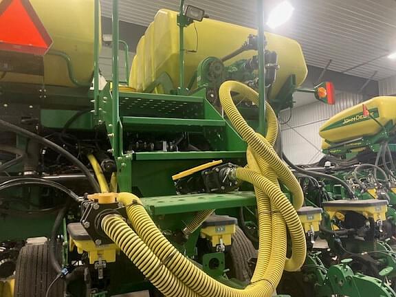 Image of John Deere DB60 equipment image 4