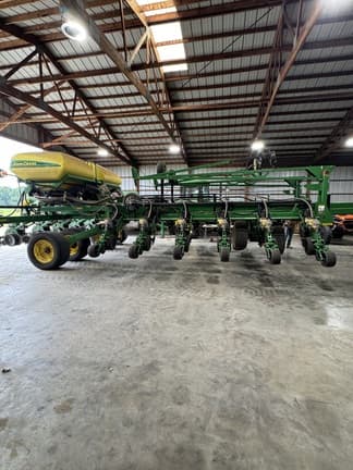 Image of John Deere DB60 equipment image 4