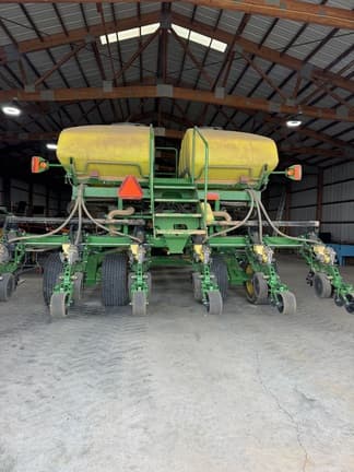 Image of John Deere DB60 Primary image