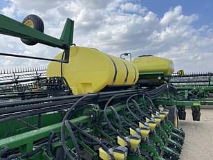 Main image John Deere DB88 16