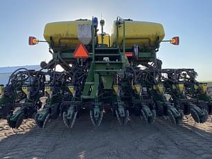 Main image John Deere DB88 13