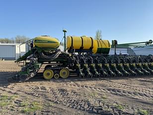 Main image John Deere DB88 17