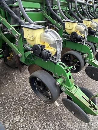 Image of John Deere DB90 equipment image 3