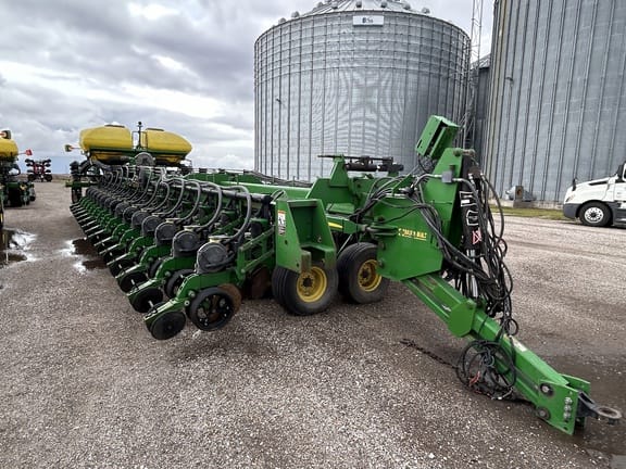 2010 John Deere DB90 Equipment Image0