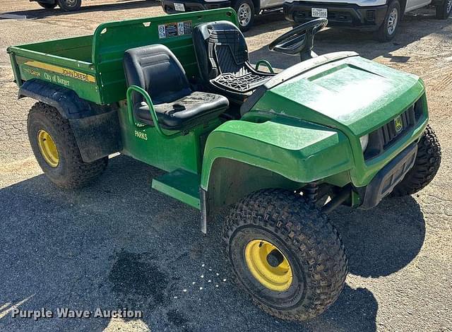 Image of John Deere Gator equipment image 2