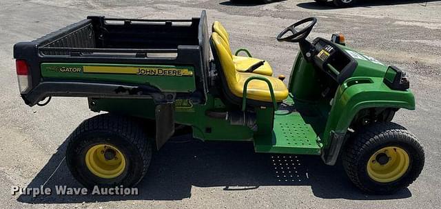 Image of John Deere Gator equipment image 3