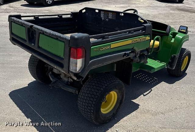 Image of John Deere Gator equipment image 4