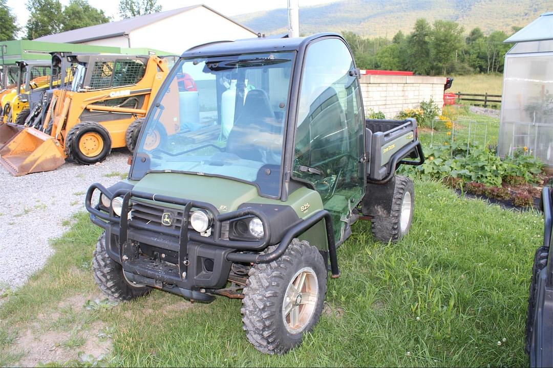 Image of John Deere Gator XUV 825i Primary image