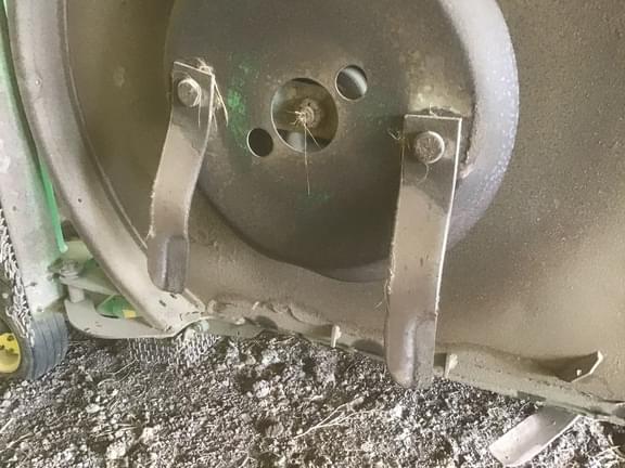 Image of John Deere HX15 equipment image 4
